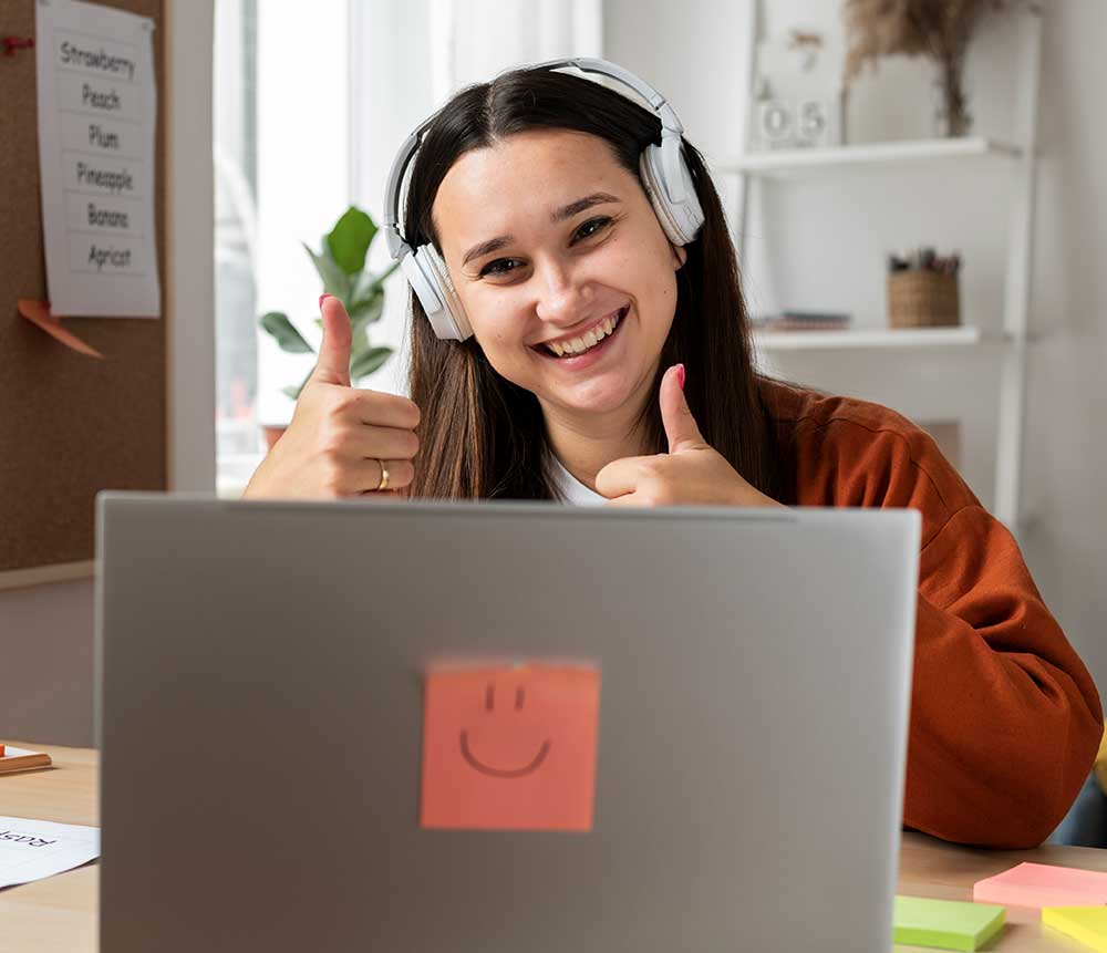 Online learner with a laptop